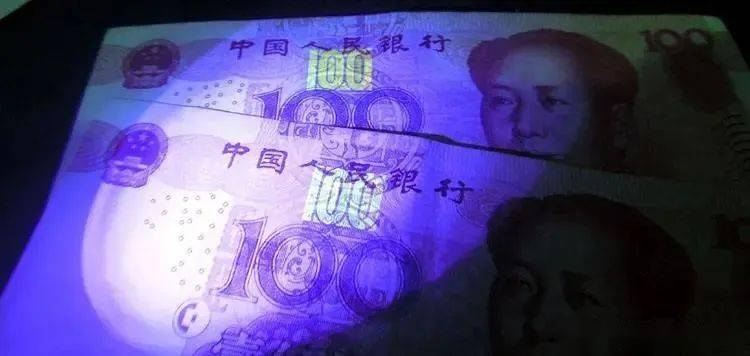 �����ڱ�ʯ���ϵ���Щ�����¡�