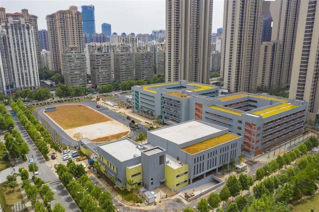 武汉_进行_东湖