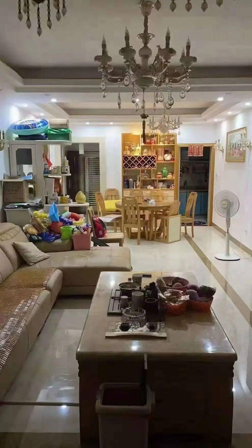 精装价格:5980元/㎡户型:3室2厅2卫2阳面积:122m05泰德花园09