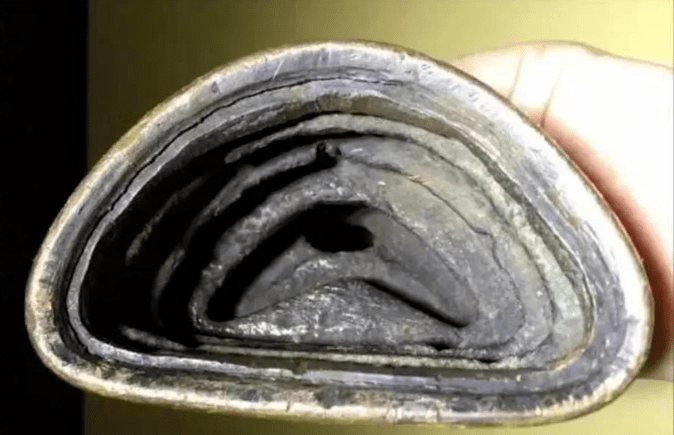 怎样快速鉴别铜佛像新老_底部_文玩_盛世