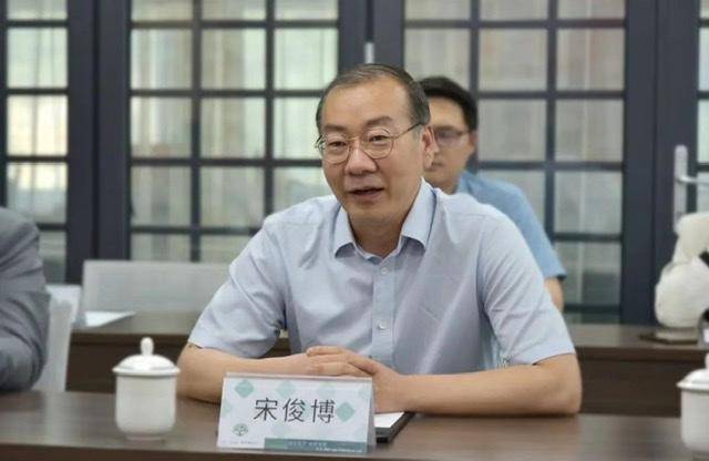 山东政法学院与德恒济南访企拓岗揭牌仪式顺利举行