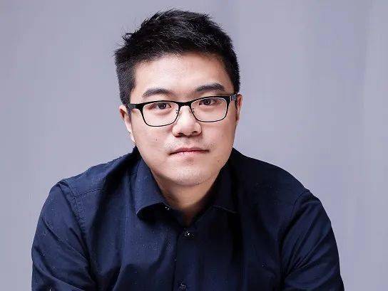 哲学政治学双学科博士生导师,德国杜伊斯堡-埃森大学名誉博士