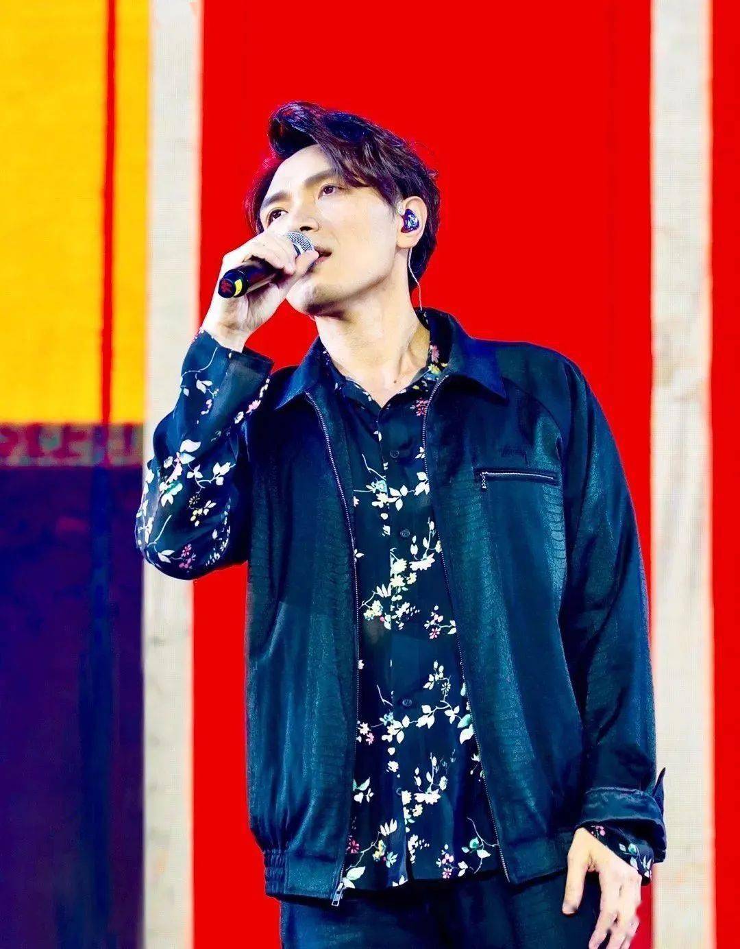 将“网红”歌曲唱高级，“催泪歌神”有多厉害？