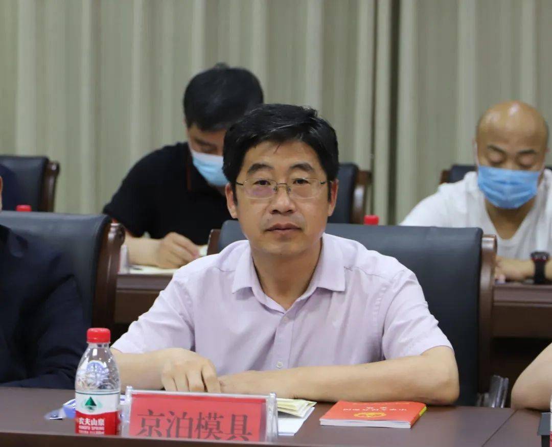 京泊模具总经理张文礼:"建议公安机关在疫情防控保障物流车辆保通保畅