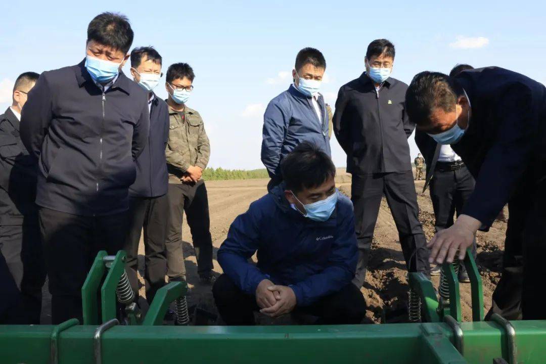 唐浩到基层调研指导工作