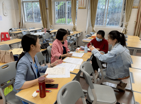 凝新聚力共成长我校与五显中学举行青年教师大练兵活动