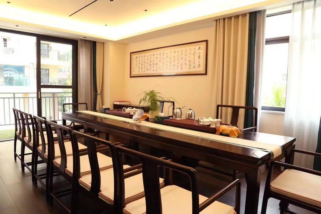 红五月西南行三家高品质城市会客厅相继开业澜沧古茶逆势而上创造行业