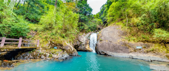 住进南昆山,2大1小自驾游~住山景房大/双 天然温泉~自助早餐 自助晚餐