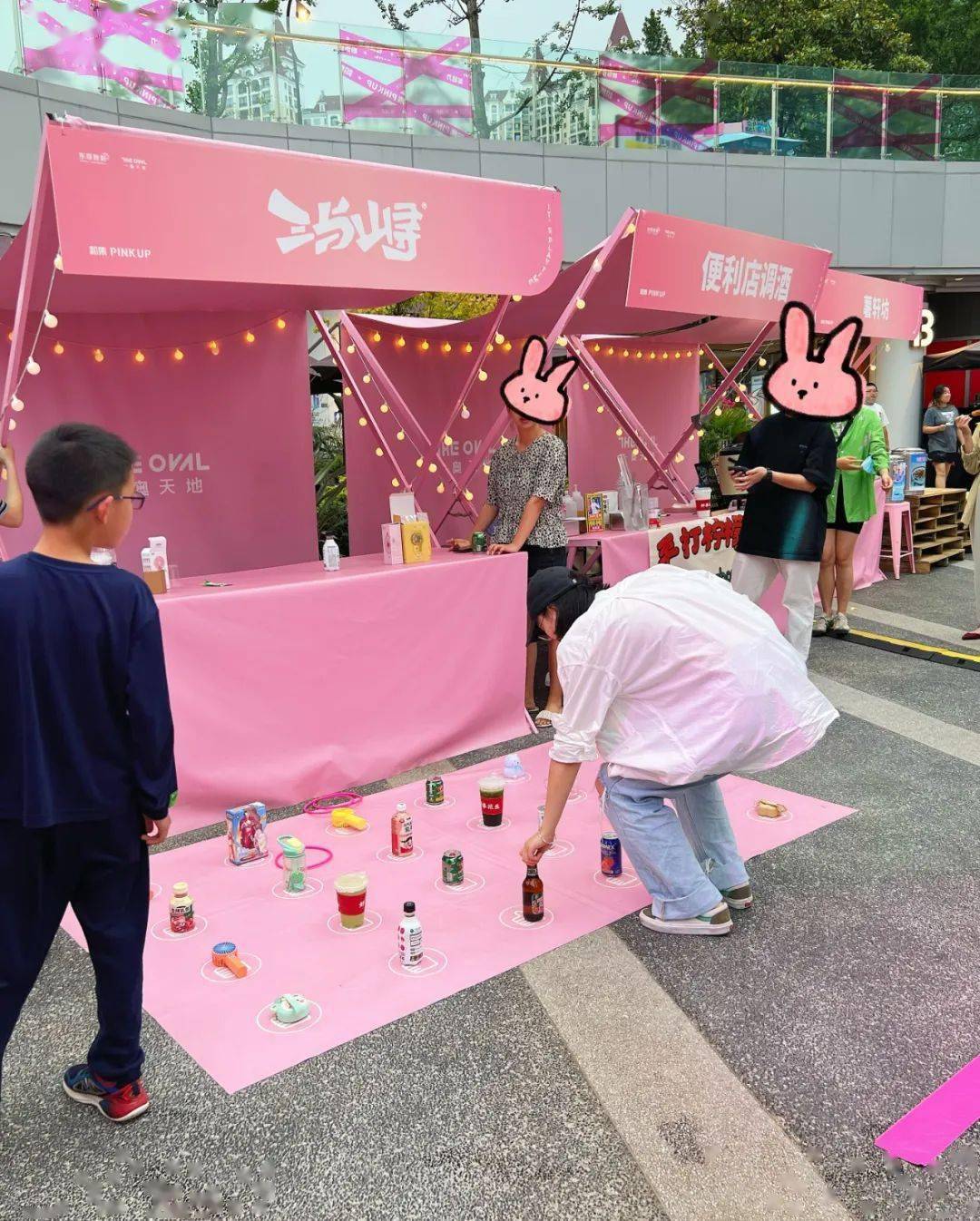 年方二八貌美如花5月的重庆连摆摊也开始卷了