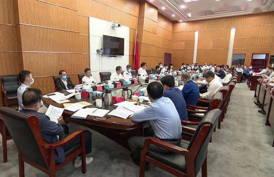 蔡青,薛强,江志坚,黄智迅,徐国义及市政府秘书长李慷出席;市领导赵立