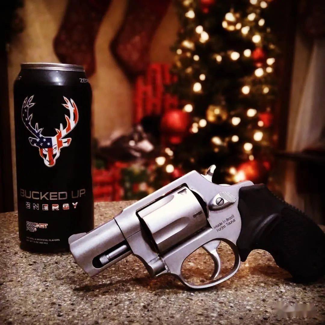 【转轮手枪美图】一脸憨厚满满安全感的胖大叔_战术_备份_公众