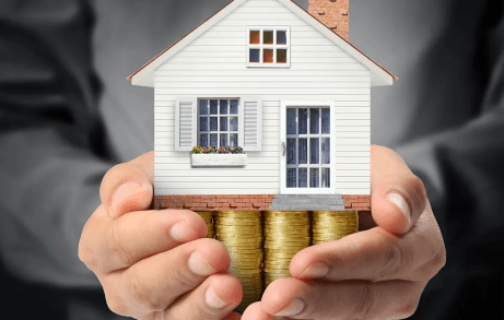 在贷款买房时要收入证明。为证明个人的还款能力,银行一般都会要求买房人提供6个月或一年的银行流水