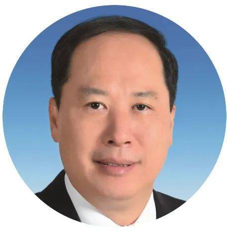 陈岸明接受南方杂志专访全力构建新时代侨都高质量发展新格局