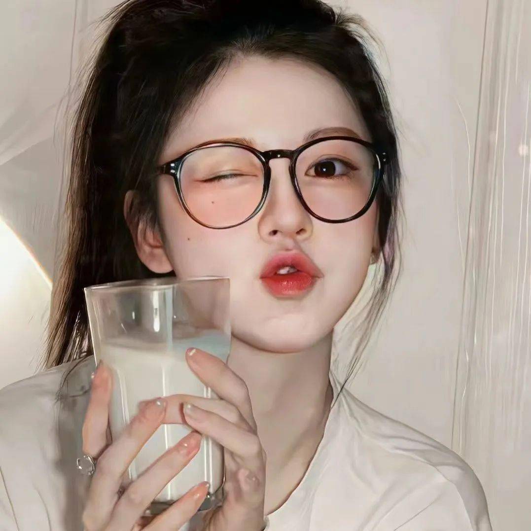 头像快来换好看的微信头像