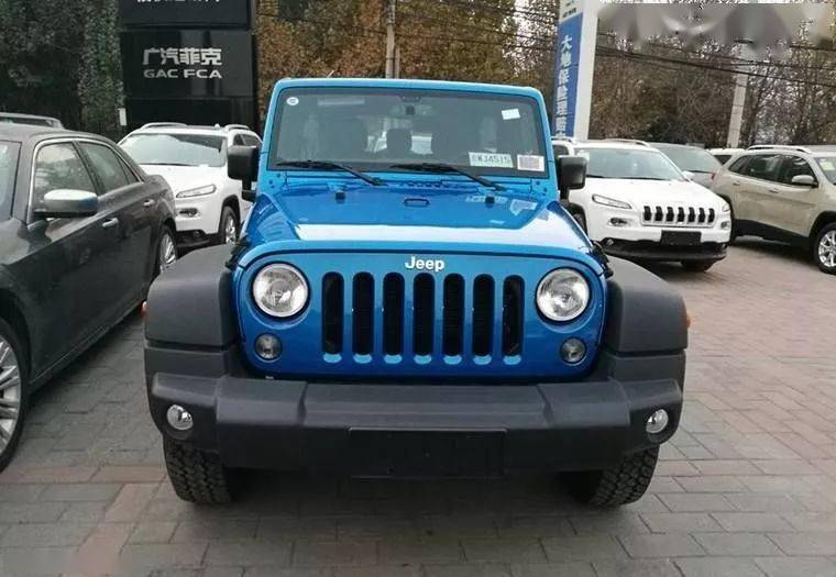 [外观]改装之路深似海[最不满意的地方]水蓝色的牧马人,真心美到呆了