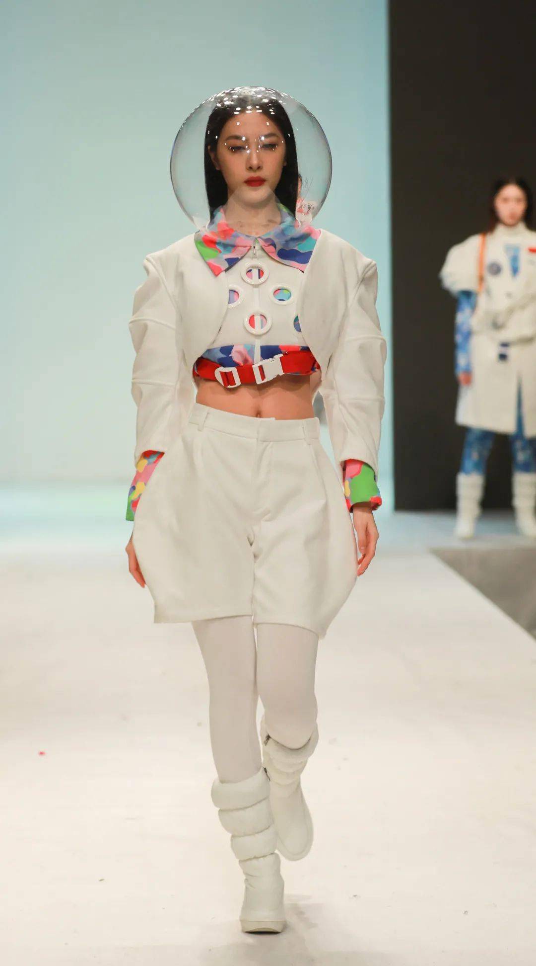 毕业展2022东华大学服装与艺术设计学院服装艺术设计系线上展