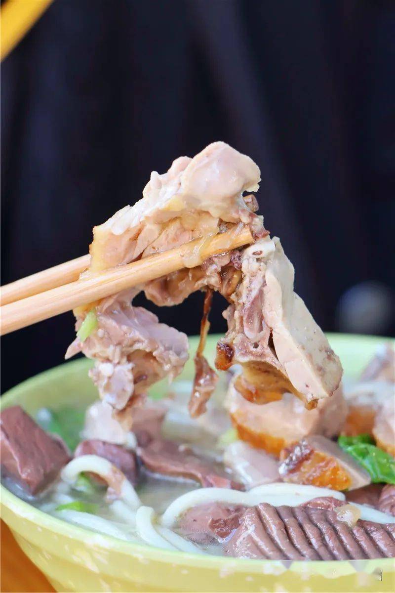漳州人太爱吃鸭面了这家老牌鸭面不贵又好吃份量也可以优秀