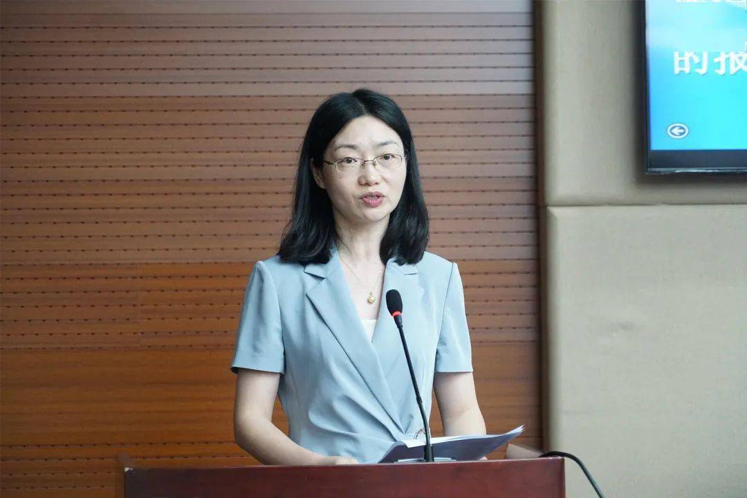 县十七届人大常委会第三次会议召开_张文斌_县人民政府_德清县