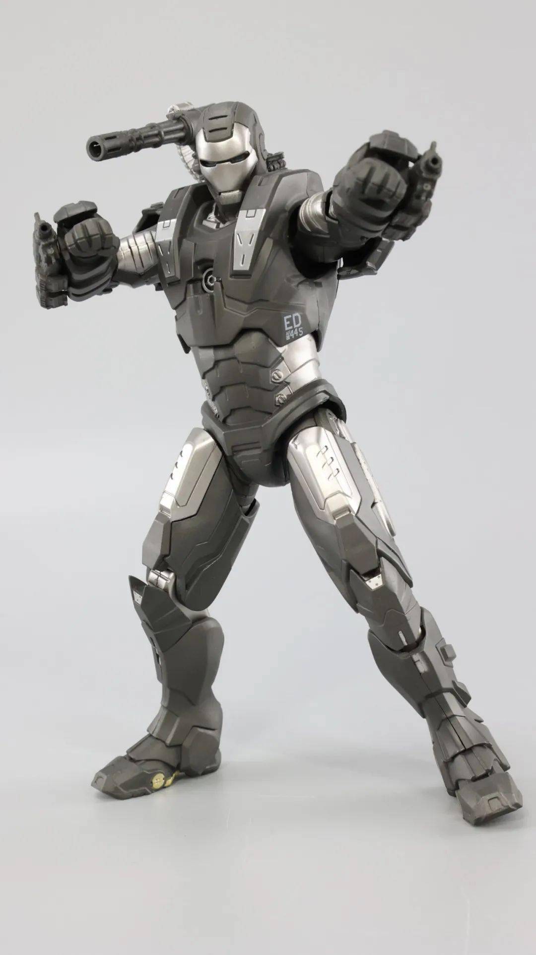 的事实但如果你非常喜欢战争机器mk1而且也一直有在收该系列的钢铁侠