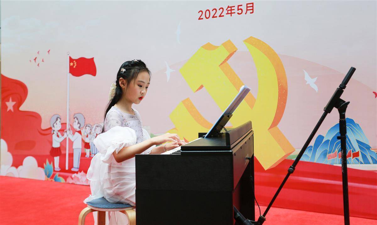 童心向党欢度六一重点工程建设者子女展才艺乐享六一
