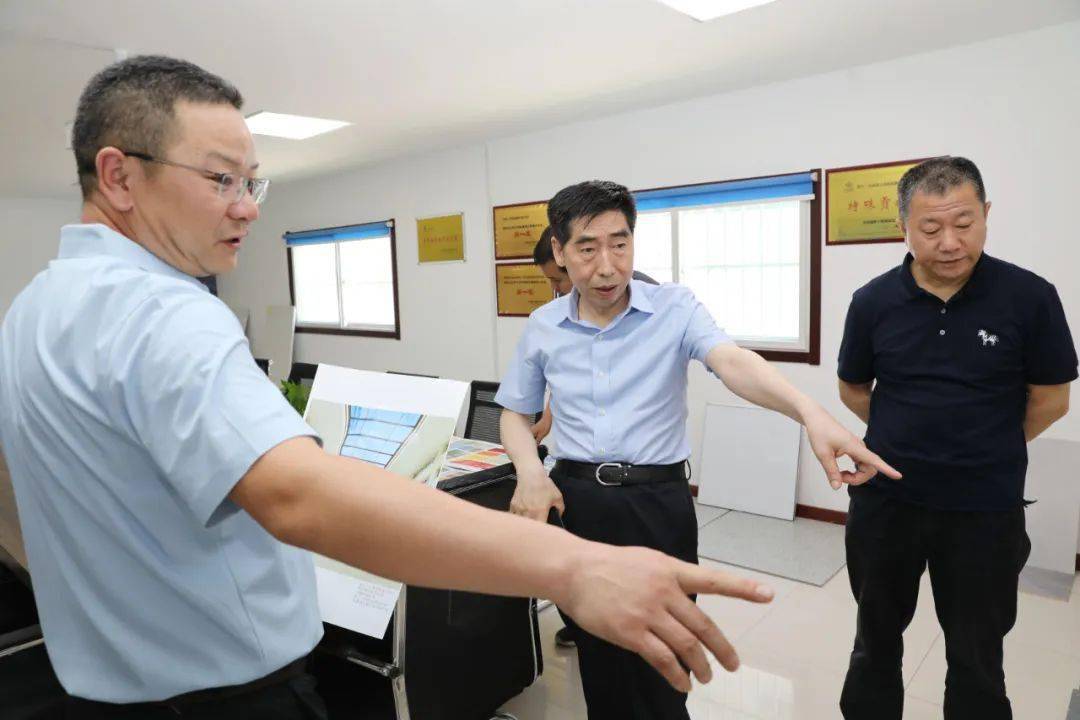 李荣山院长一行在新院区进行安全生产督导检查