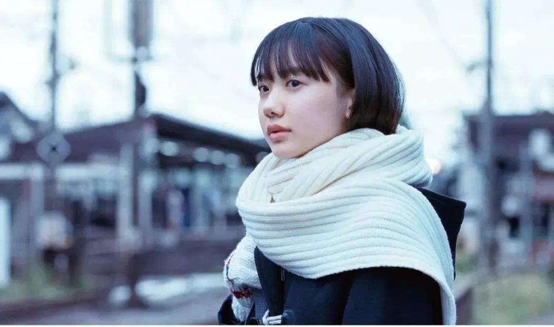 “亚洲最萌女孩”长大了!6岁出道,如今17岁被嘲长残