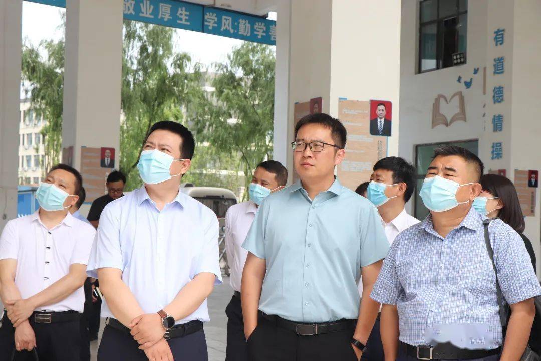 第22批来陕挂职博士服务团走进安康育英职校