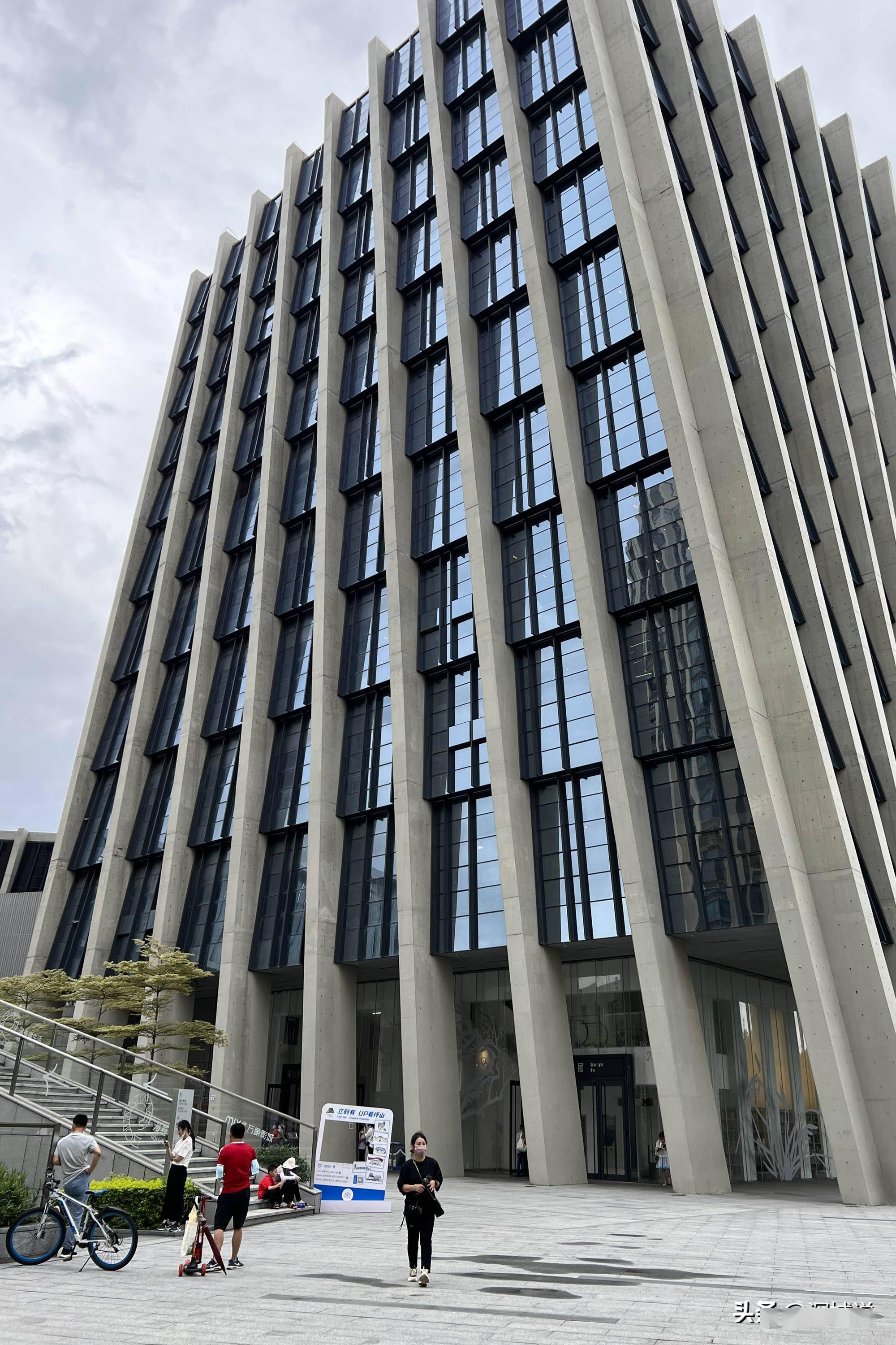 坪山还有如此有文化氛围的地方,建筑物也非常有特色