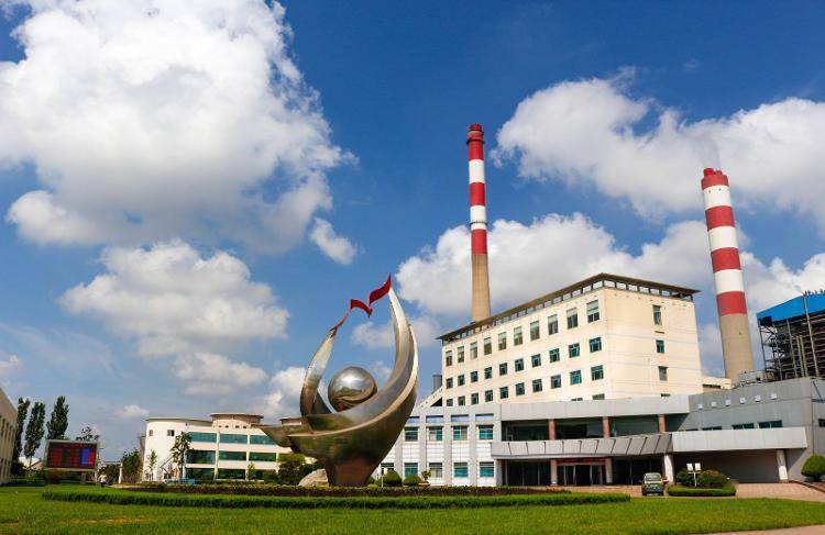 华能日照电厂袁铭刘烨电亮美好生活服务精彩蝶变