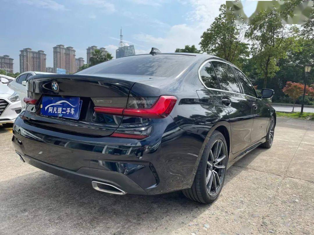 新到精品车源21年宝马320lim运动套装