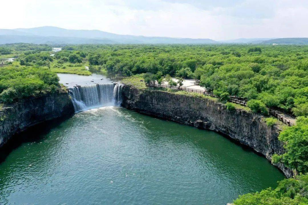 牡丹江镜泊湖 瀑布 峡谷 湖鱼两日游◎龙江经典!国家5a景区!