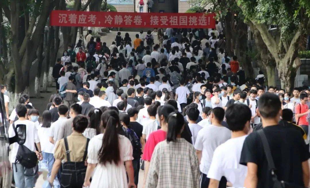 今日开考多图直击2022隆昌高考现场