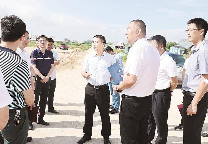 闽南日报数字报_胡栋良_开发区党工委_古雷