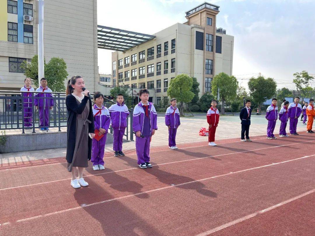 智慧墩伢儿爱创科技助梦亚运记三墩小学双桥校区第四届爱创科技节