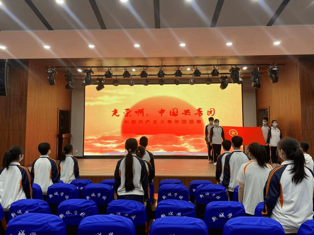 喜迎二十大永远跟党走奋进新征程南昌县各学校举行20