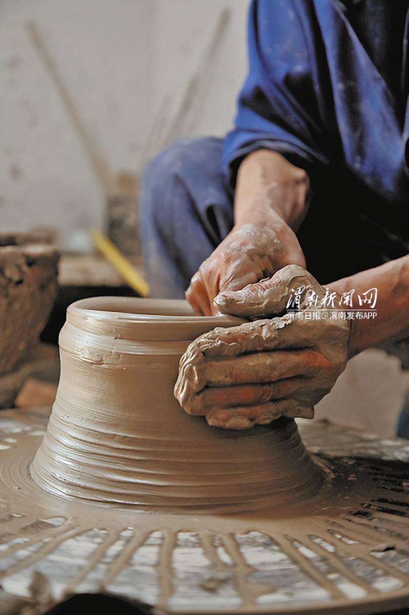 千年窑火烧出黑瓷传说——澄城尧头陶瓷烧制技艺传承掠影_文化_传统
