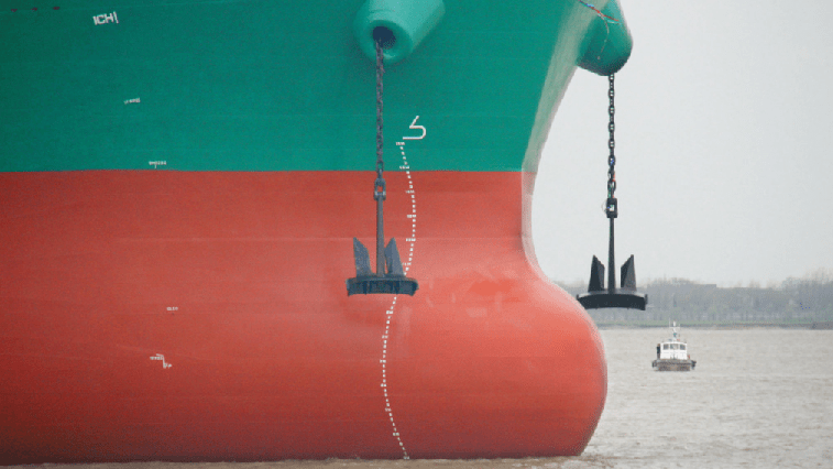 《船舶"刹车"失灵的对策》_锚泊_锚地_事故