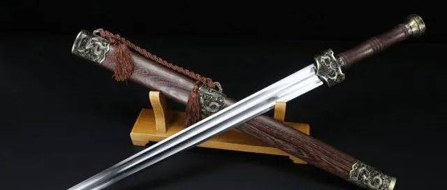 盘点古代兵器铸造师，为铸宝剑，不惜血肉之躯！_欧冶子_干将_熔炉