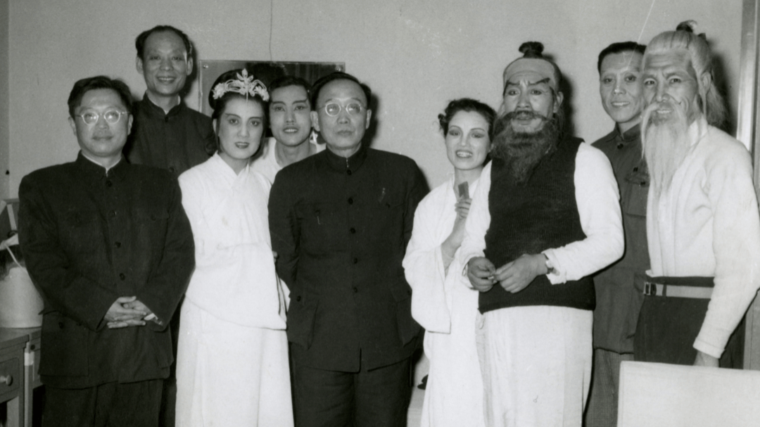 人艺70年 | 人民的剧院 艺术的殿堂_焦菊隐_北京人艺_话剧