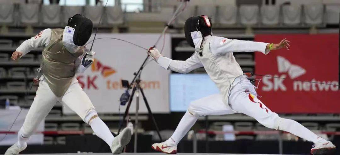 上海运动员吴斌摘得亚洲击剑锦标赛男子花剑个人赛铜牌_选手_中国_石