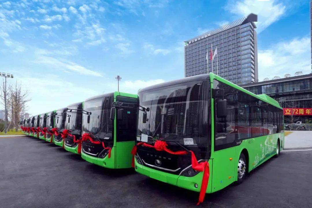 台州医院—临海中学—中心菜场—中意宾馆—崇和门(南)—新江路开