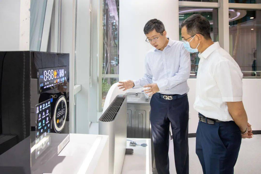 聂新平发挥主观能动性为企业提供支持尽早尽快释放更多产业红利