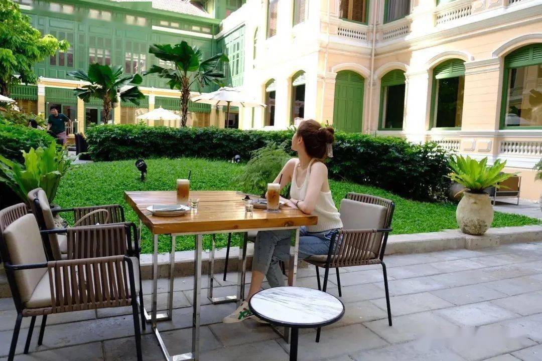 年6月,金亚荣参加mbc综艺《我们结婚了4》与洪宗玄组成假想的悠闲夫妇