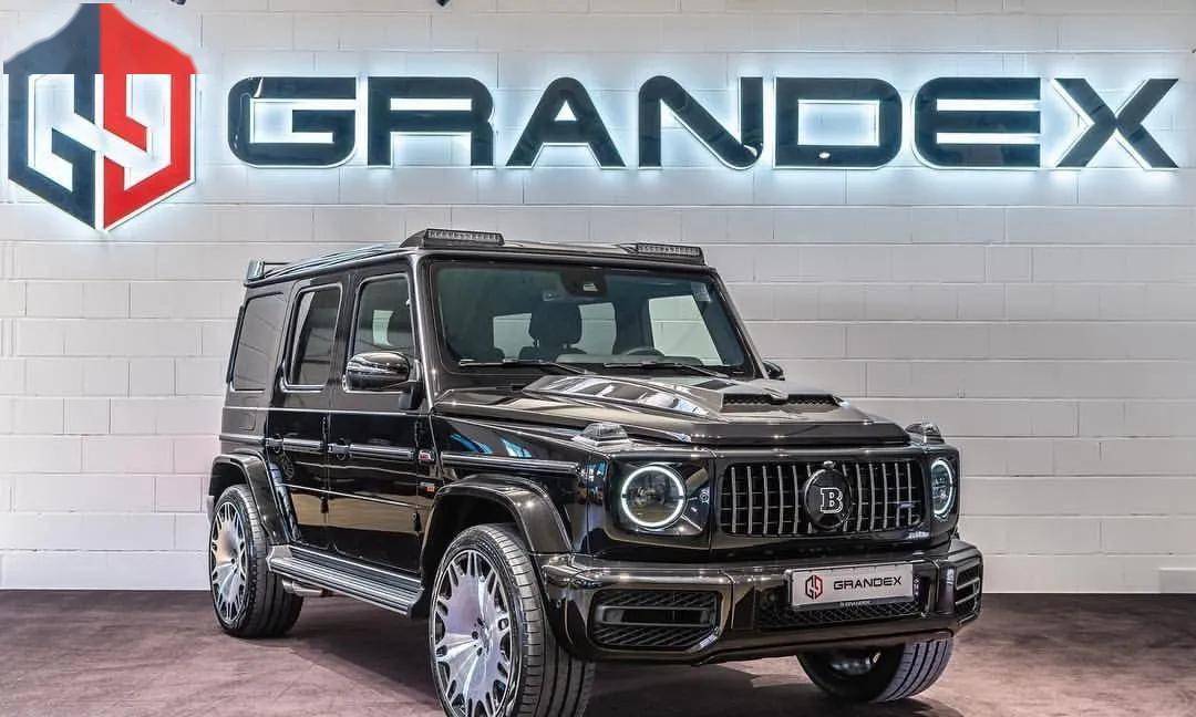 巴博斯g800正式到港双色车身v8引擎气势十足加速46秒