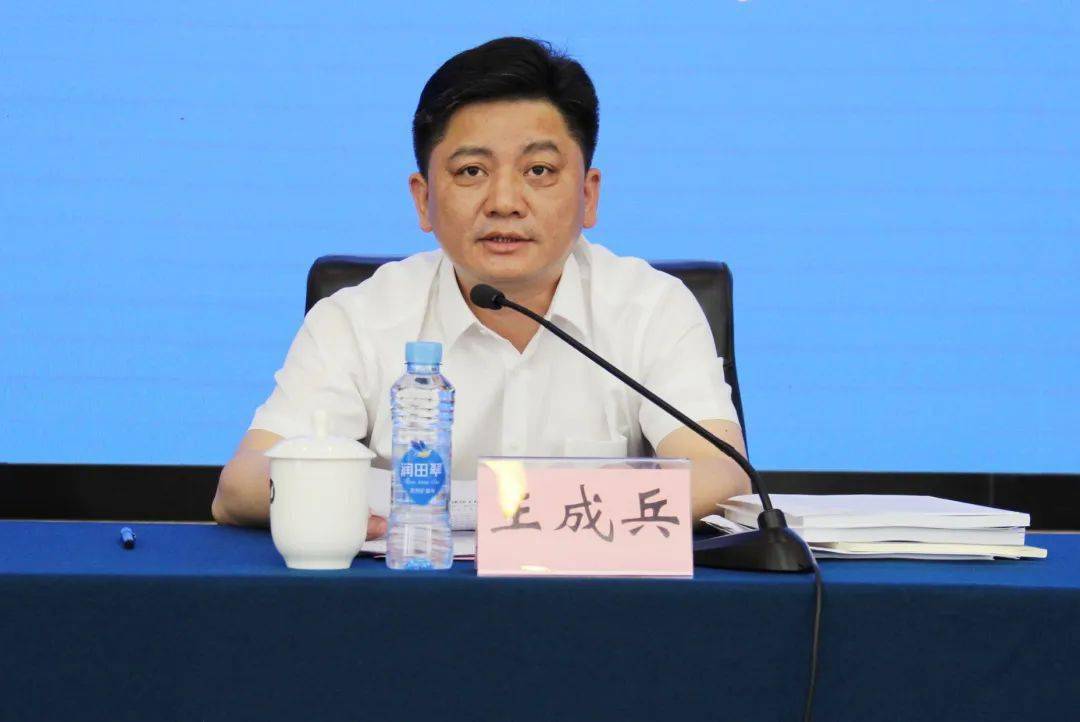 江西省人社厅召开全省职业能力建设工作座谈会_人才_技能_王成兵