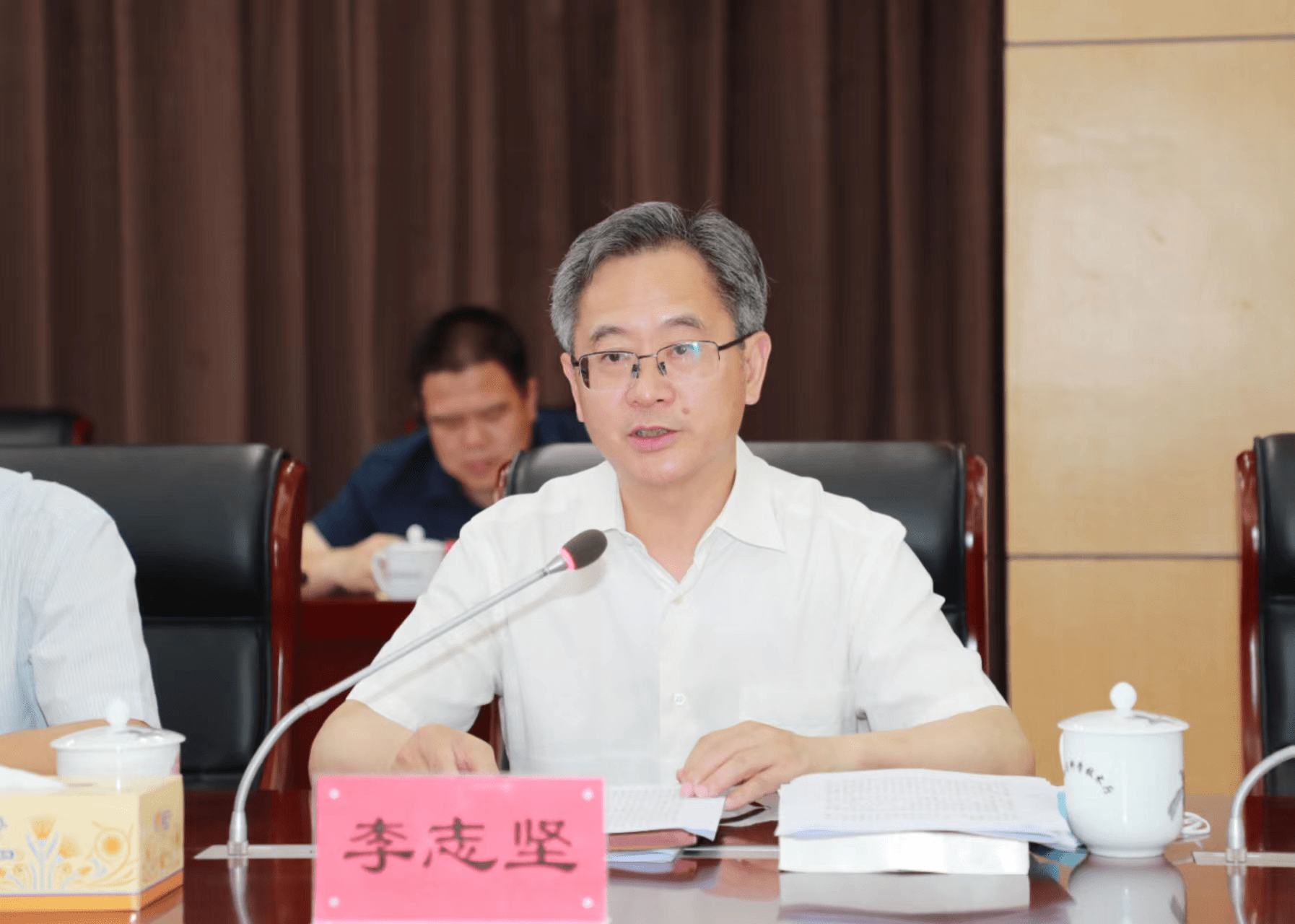 核心竞争力的科技创新高地对策研究"课题调研座谈会在省科技厅召开