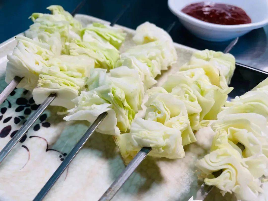 仅66元皇城林超烧烤精品3-4人餐!猪肉精肉1斤20串._焦香_千叶_口感