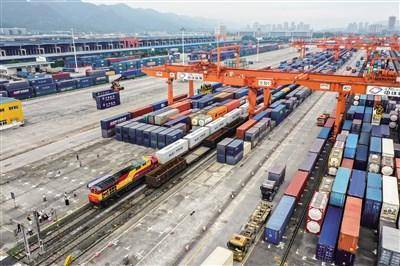 陆海新通道开辟南亚捷径 外贸领域呈现恢复性增长