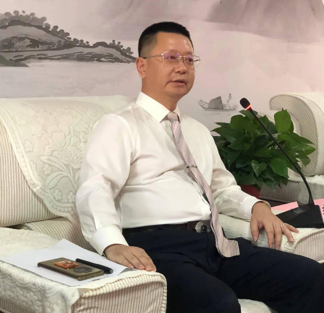 选举产生了第三届理事会会长刘翔,常务副会长王志强,副会长席鸿凯,马