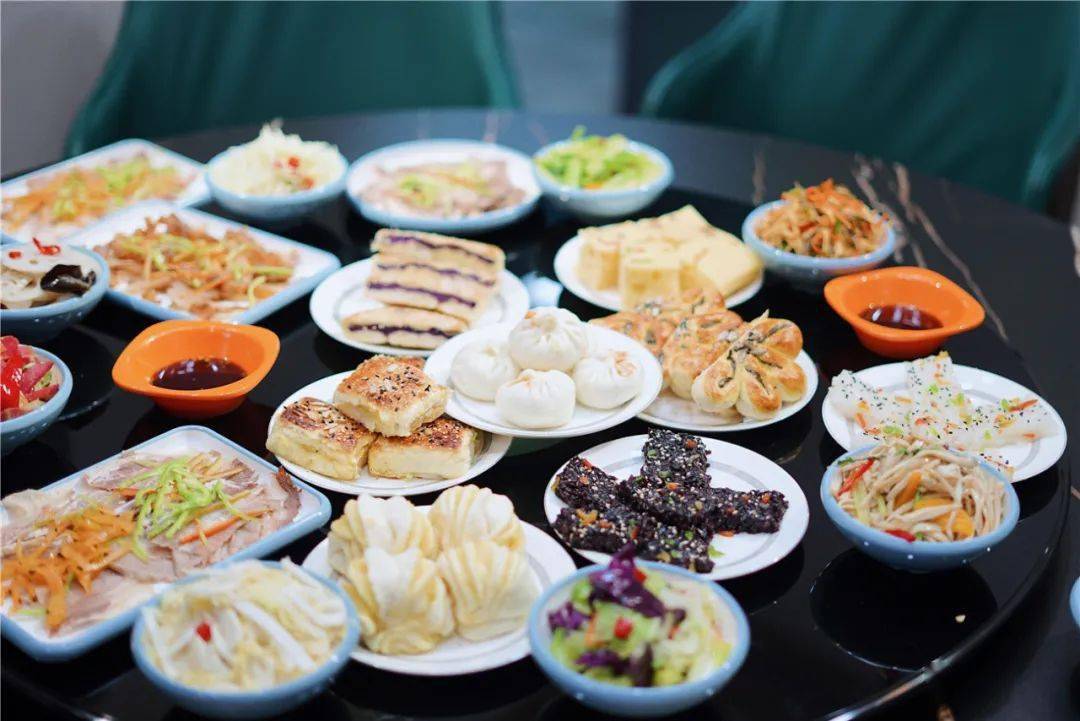 来吴忠最正确的打开方式一定是喝早茶